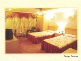 Hotel Hallmark Regency Лудхіяна Екстер'єр фото